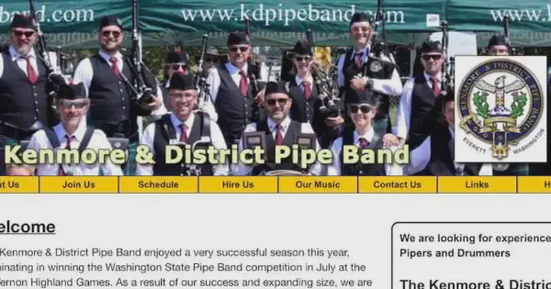 kenmore and district pipe band