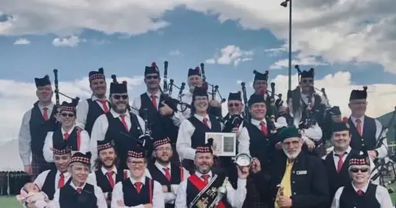 pikes peak highlanders pipes and drums