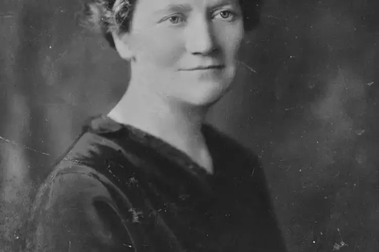 Mary MacSwiney, Irish patriot, dies